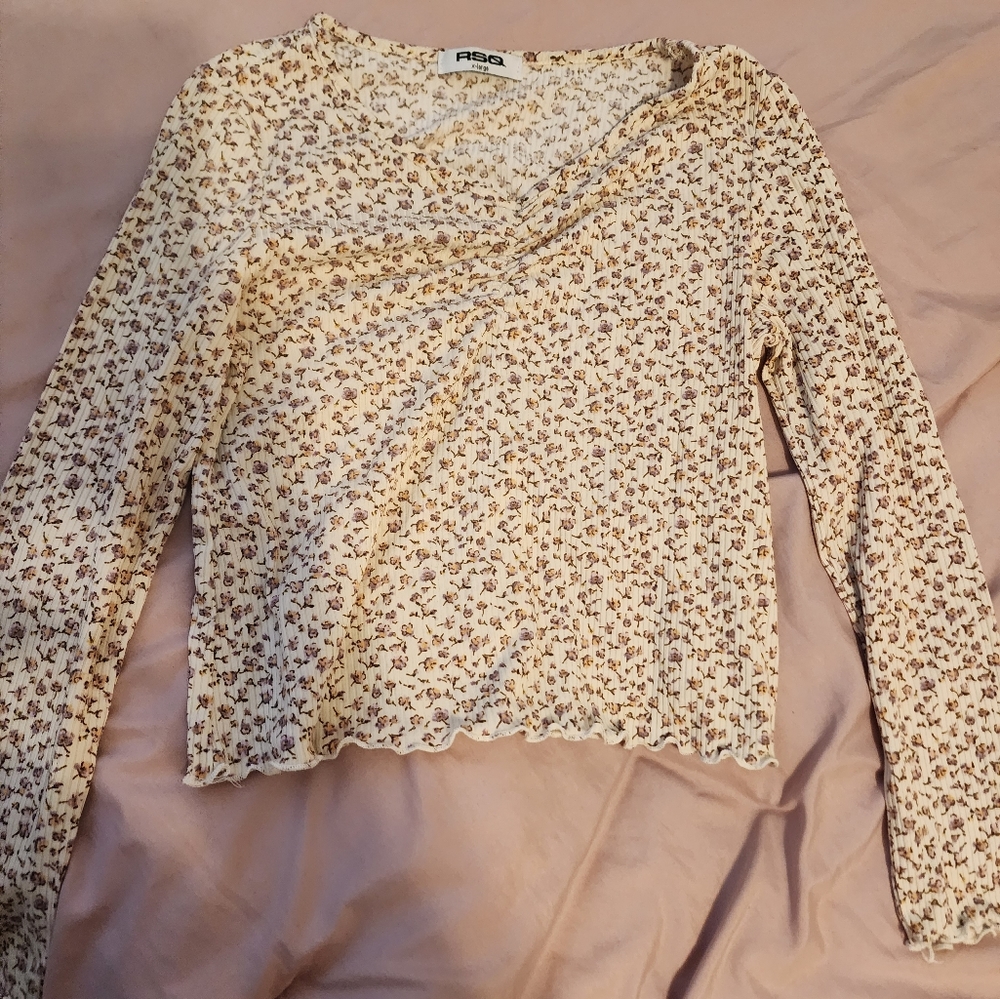 Long sleeve shirt